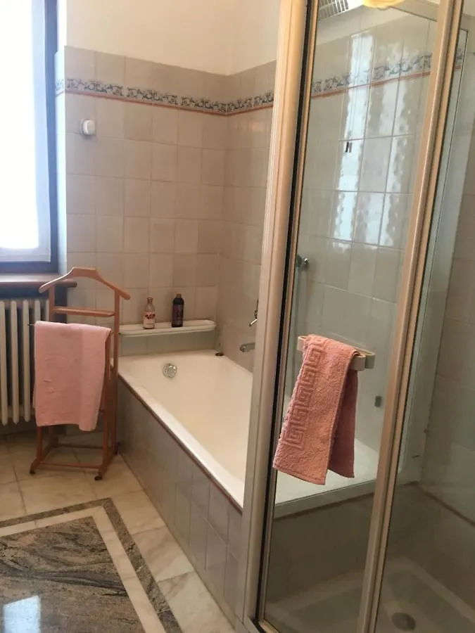 Bed & Breakfast B&B Les Fleurettes Lomazzo