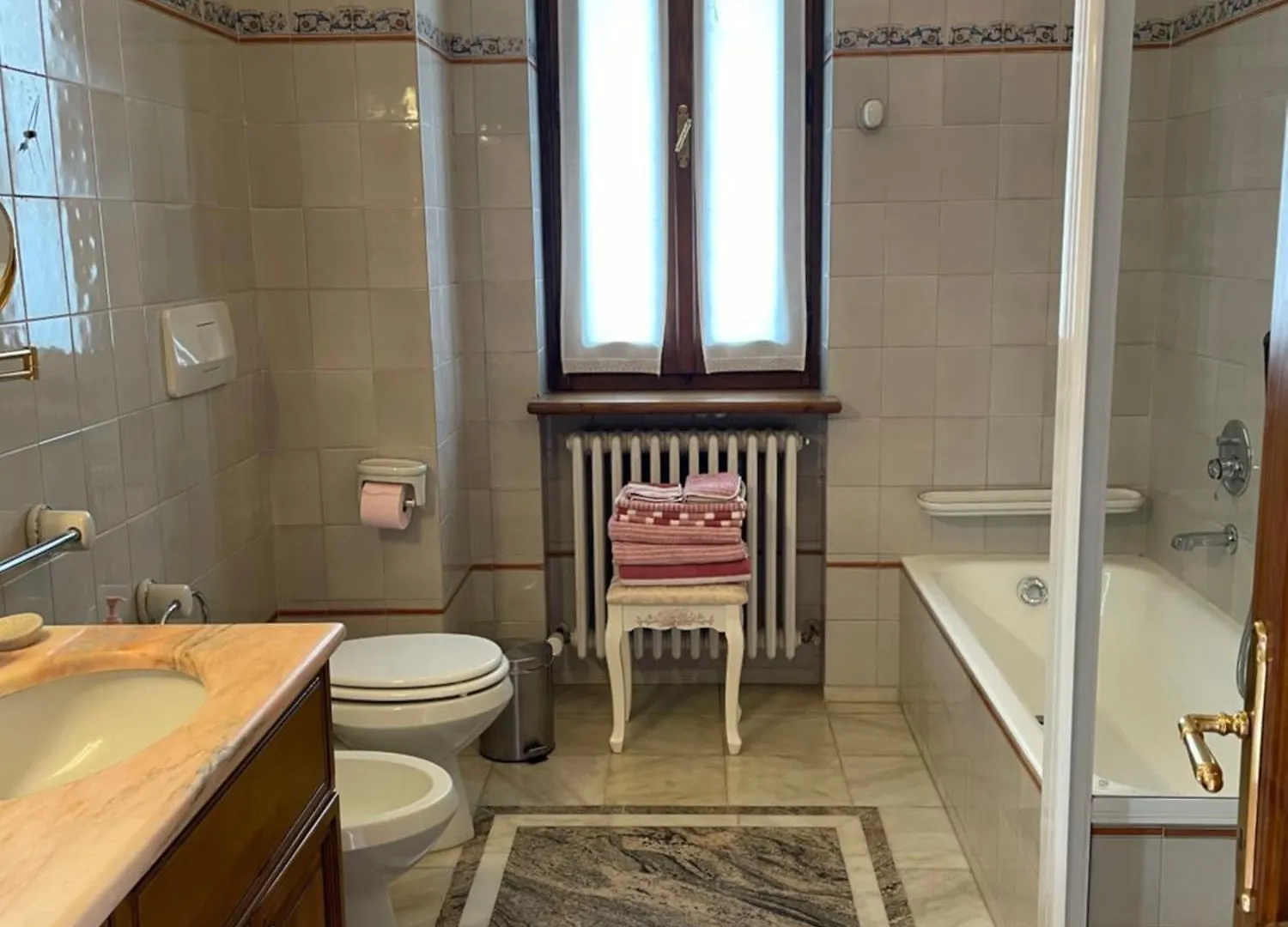 B&B Les Fleurettes Lomazzo 0*,  Italy